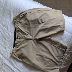 Lightweight Volcom shorts. Size 32. Tan. Great pockets.